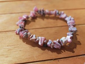 pulsera turmalina rosa chip